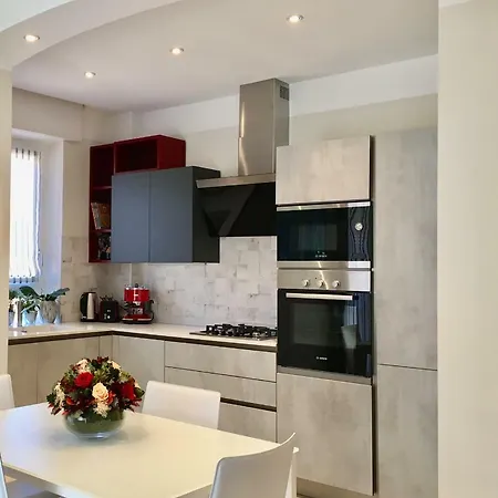 A Casa Di Chiara Stresa