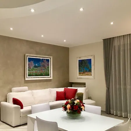 A Casa Di Chiara * 斯特雷萨
