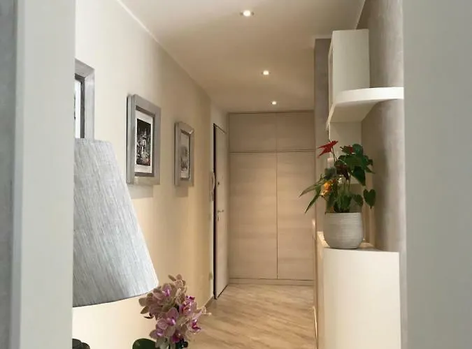 A Casa Di Chiara Стреза