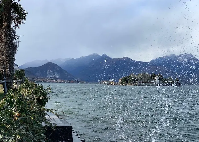 Lejlighed A Casa Di Chiara Stresa